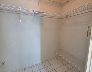 2216 Thurber Court - Photo Thumbnail 15