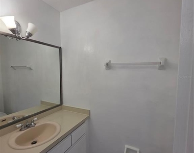 2216 Thurber Court - Photo Thumbnail 11