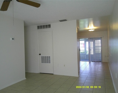 71 Lake Villa Way - Photo Thumbnail 3