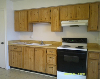 71 Lake Villa Way - Photo Thumbnail 8