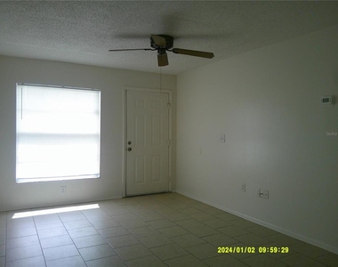 71 Lake Villa Way - Photo Thumbnail 4