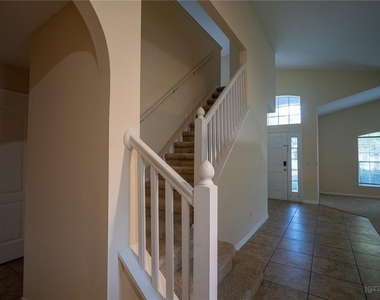 2136 Shadow Creek Drive - Photo Thumbnail 7