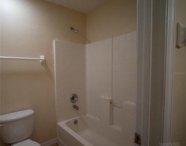 2136 Shadow Creek Drive - Photo Thumbnail 12