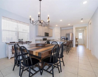2514 Volunteer Avenue - Photo Thumbnail 12