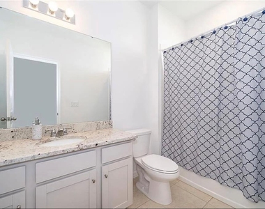 2514 Volunteer Avenue - Photo Thumbnail 15