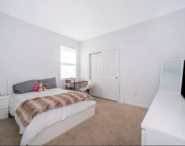 2514 Volunteer Avenue - Photo Thumbnail 16
