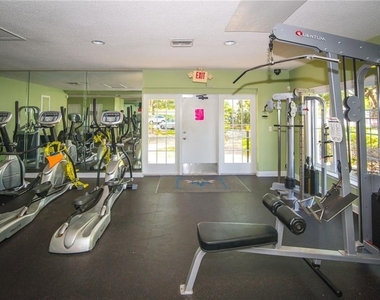 2035 Dixie Belle Drive - Photo Thumbnail 14