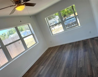 1539 Roselawn Street Sw - Photo Thumbnail 8