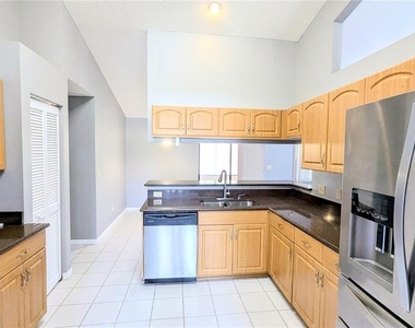 926 Chelsea Way - Photo Thumbnail 21