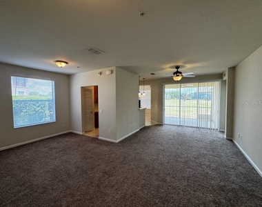 4401 Sw 52nd - Photo Thumbnail 3
