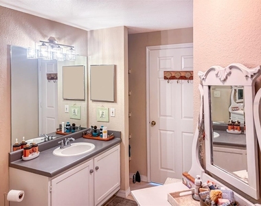3446 Soho Street - Photo Thumbnail 14