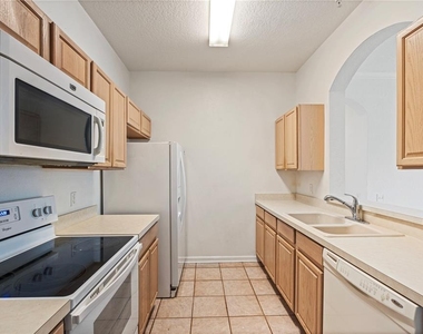 1212 S Hiawassee Road - Photo Thumbnail 5