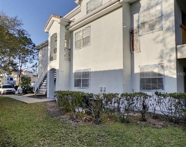 13803 Fairway Island Drive - Photo Thumbnail 1