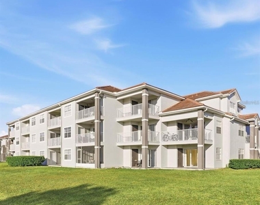 13803 Fairway Island Drive - Photo Thumbnail 15