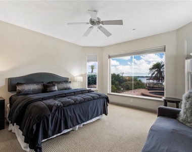 7926 Versilia Drive - Photo Thumbnail 35
