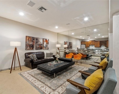 7926 Versilia Drive - Photo Thumbnail 29