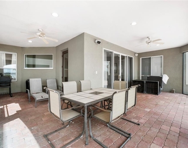 7926 Versilia Drive - Photo Thumbnail 38