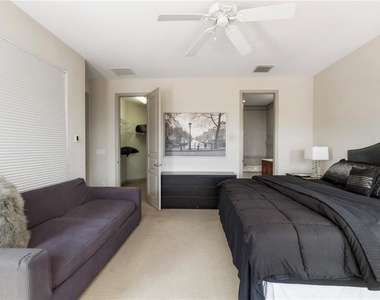 7926 Versilia Drive - Photo Thumbnail 37
