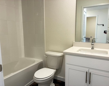 553 John L Mica Way - Photo Thumbnail 20