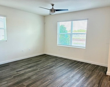 553 John L Mica Way - Photo Thumbnail 1