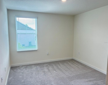553 John L Mica Way - Photo Thumbnail 22