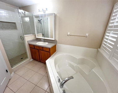 14252 Confetti Drive - Photo Thumbnail 46