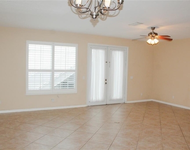 14252 Confetti Drive - Photo Thumbnail 4