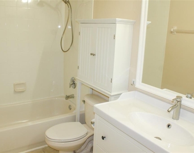14252 Confetti Drive - Photo Thumbnail 12