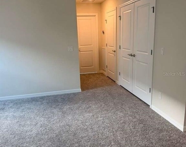 5051 Starling Bird Lane - Photo Thumbnail 10