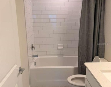 5051 Starling Bird Lane - Photo Thumbnail 7
