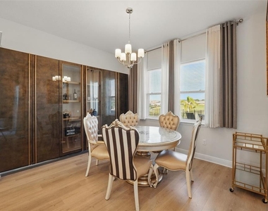 16008 Volterra Point - Photo Thumbnail 15