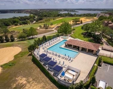 16008 Volterra Point - Photo Thumbnail 45
