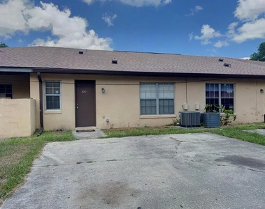 1421 Sophie Boulevard - Photo Thumbnail 14