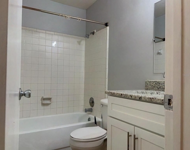 1421 Sophie Boulevard - Photo Thumbnail 13