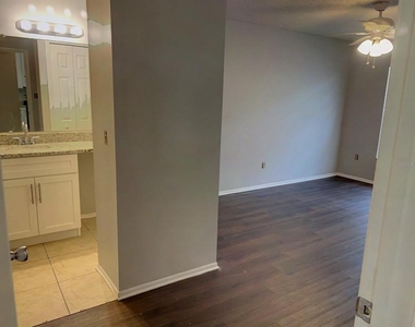 1421 Sophie Boulevard - Photo Thumbnail 7