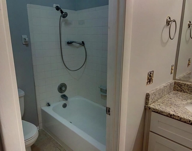 1421 Sophie Boulevard - Photo Thumbnail 9
