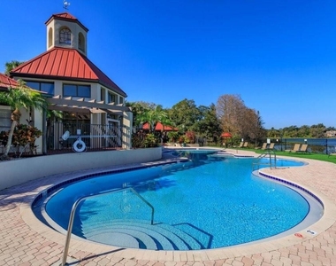 232 Afton Square - Photo Thumbnail 23