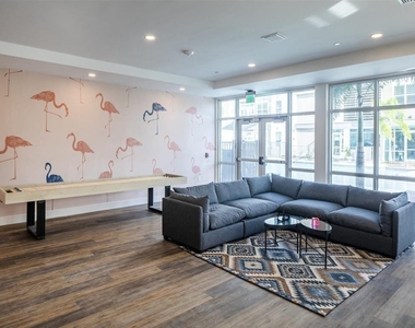 1185 S Pinellas Avenue - Photo Thumbnail 10