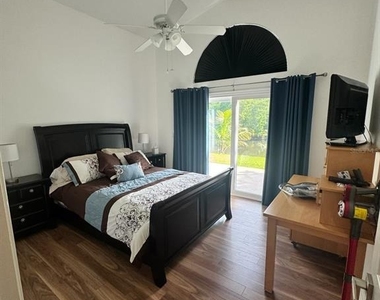 156 Preserve Drive - Photo Thumbnail 10