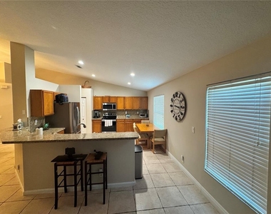 156 Preserve Drive - Photo Thumbnail 4