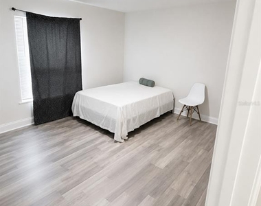 3237 London Avenue - Photo Thumbnail 13