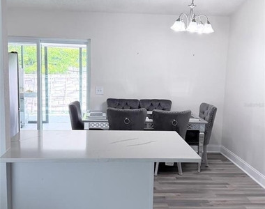 3237 London Avenue - Photo Thumbnail 5