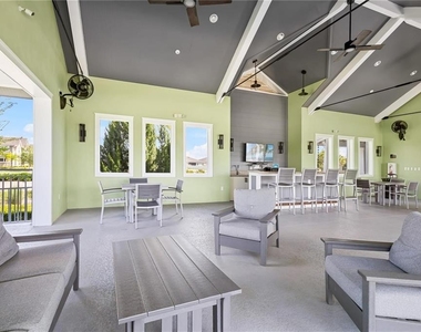 2085 Valencia Blossom Street - Photo Thumbnail 39