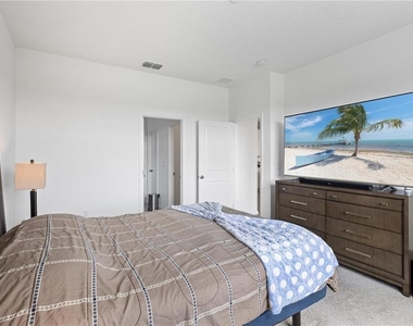 2085 Valencia Blossom Street - Photo Thumbnail 26