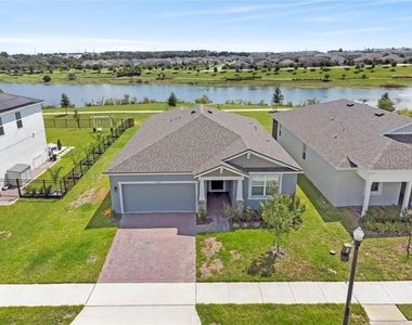 2085 Valencia Blossom Street - Photo Thumbnail 1