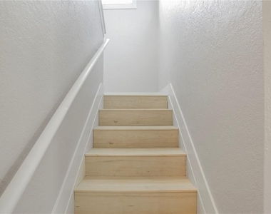 822 Polk Street - Photo Thumbnail 25