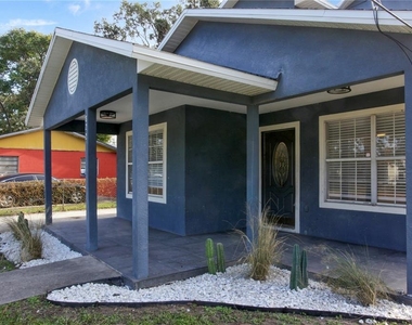 822 Polk Street - Photo Thumbnail 2