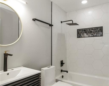 822 Polk Street - Photo Thumbnail 23