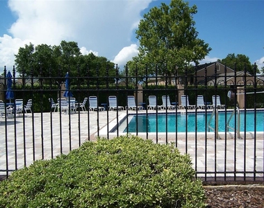 1322 Casa Park Circle - Photo Thumbnail 20