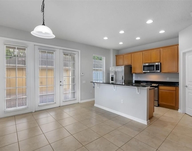 12702 Salomon Cove Drive - Photo Thumbnail 13